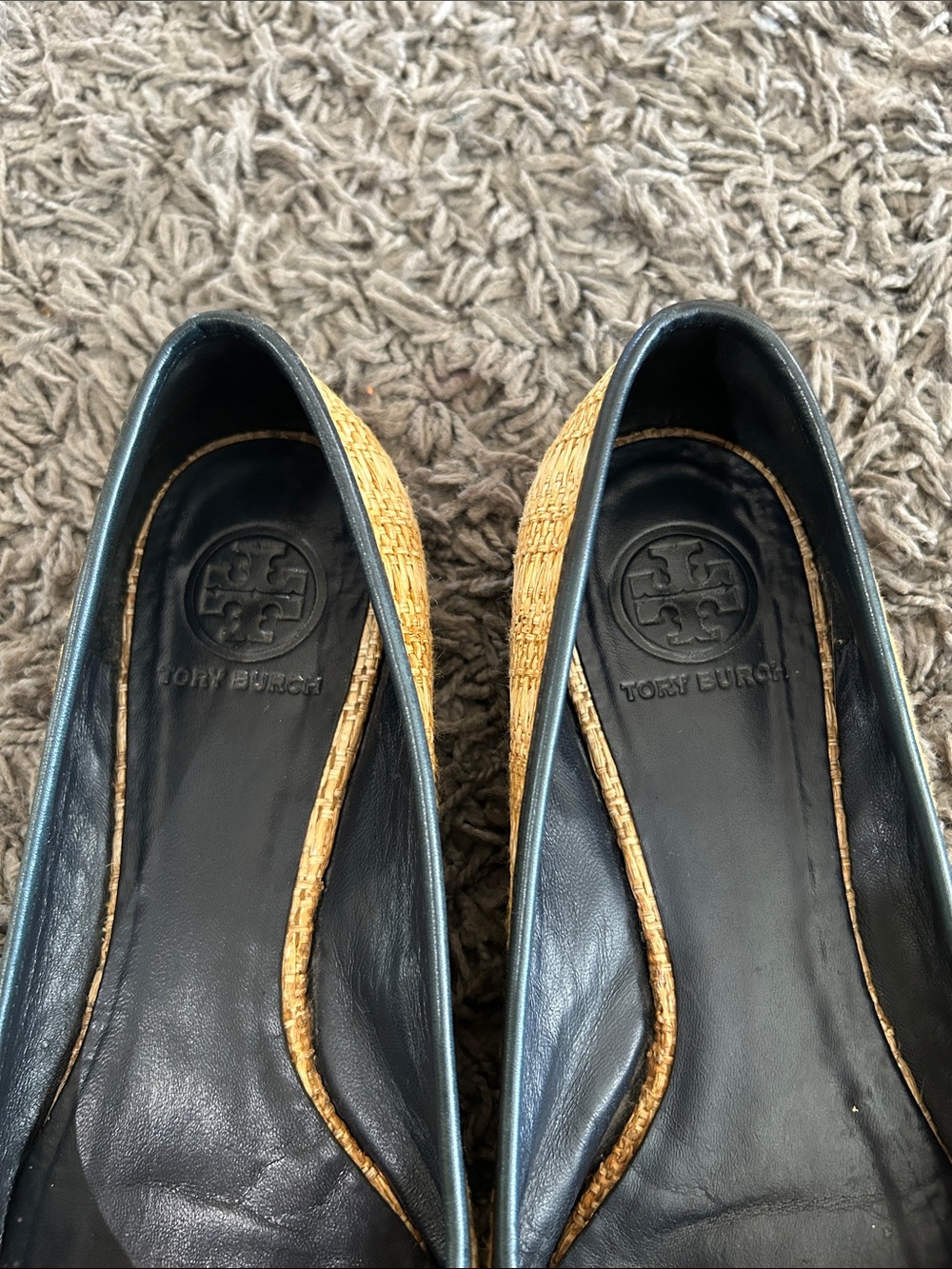 Tory Burch Reva Raffia Ballet Flats Tan with Black Trim & Gold Logo Size 9 - Picture 3 of 11